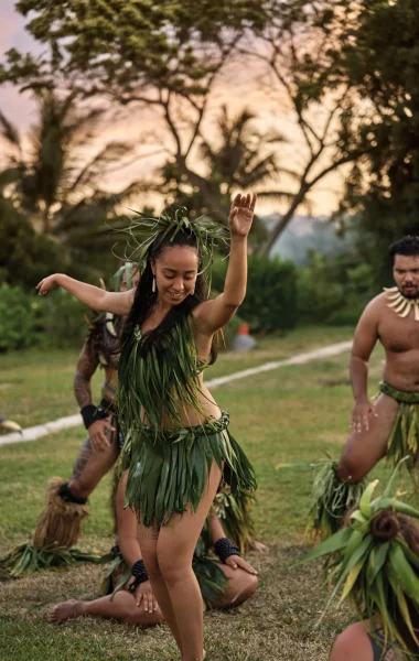 Danse traditionnelle_JMT©_Alikaphoto-3109x4664