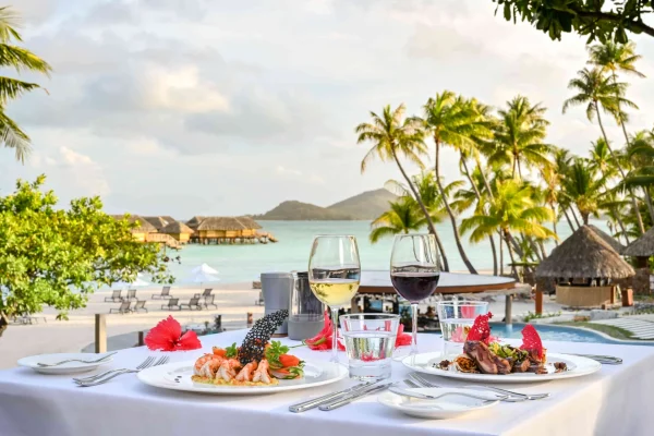 Miki Miki at the Pearl Resort Bora Bora © Stéphane Mailion Photography