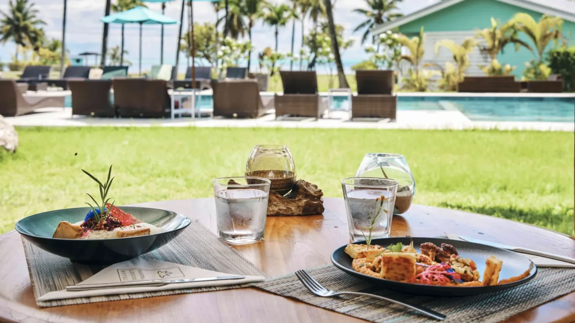 Restaurant of the Raiatea Lodge © Alika Photography