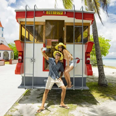 A Tour of Tahiti by Truck